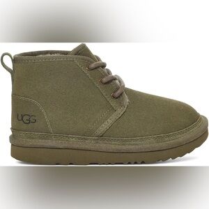 UGG - Shoes Kids Boys Neumel II Boot, Green Moss, 8 - NWT